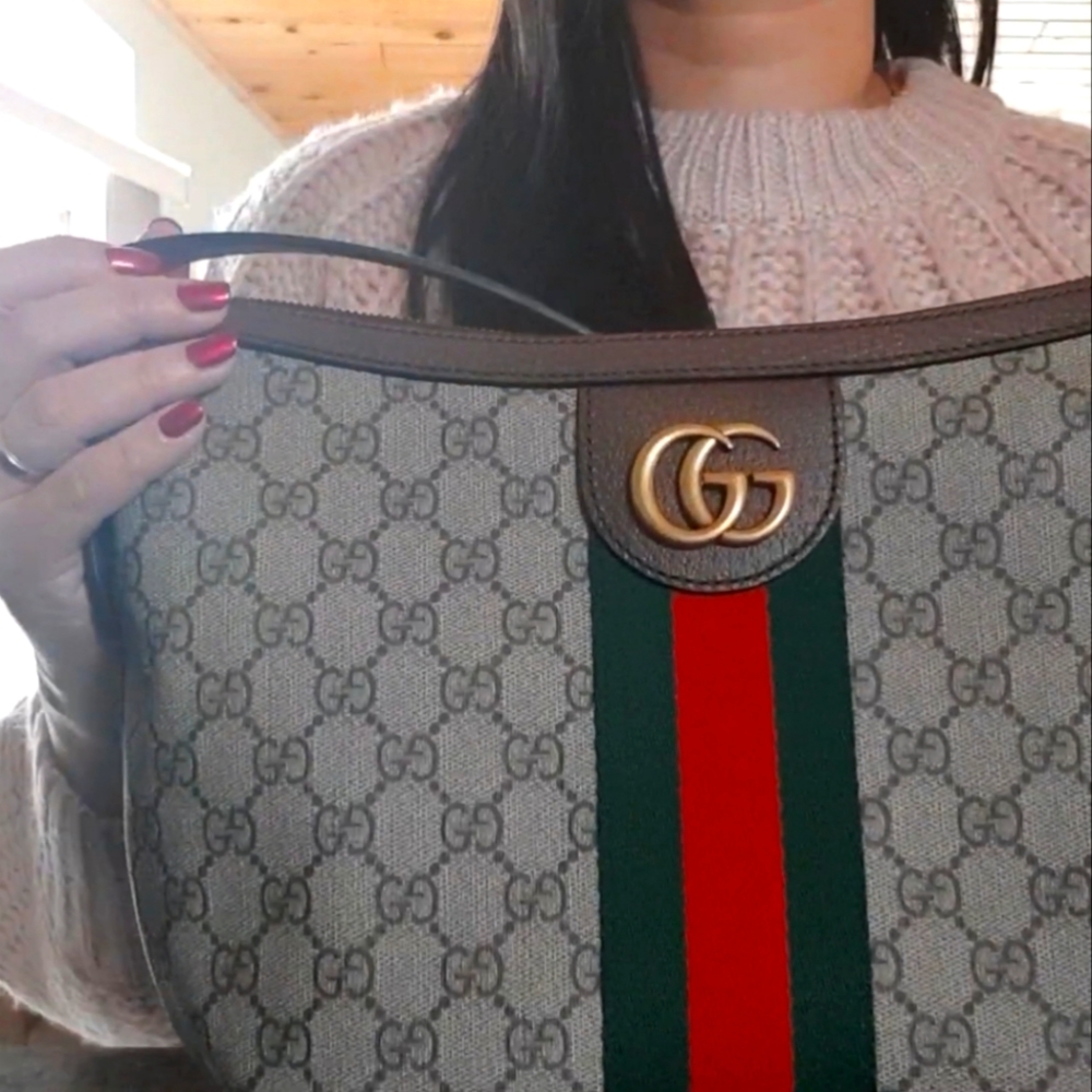 Gucci Small Hobo Crossbody Bag